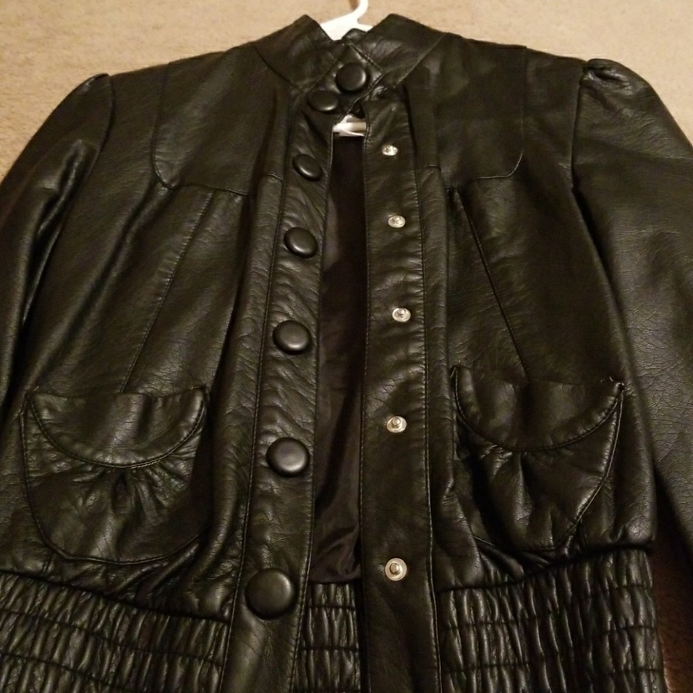 Jacket - Picture 3 of 3